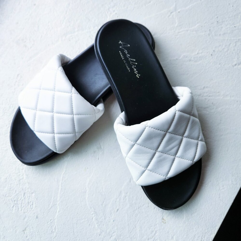 NWOT made in Italy BLACK & WHITE SLIDE SANDALS/FLATS, SOFT LEATHER OPEN TOES